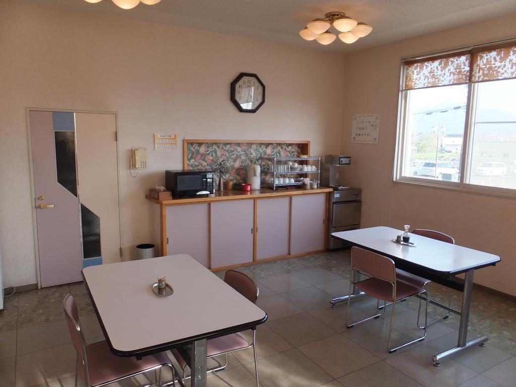 Shari Central Hotel 외부 사진